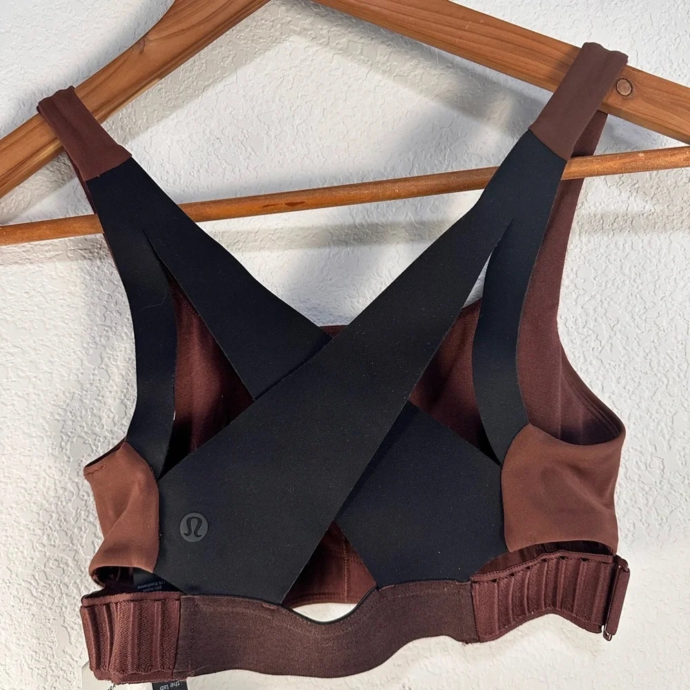 Lululemon LAB Esker Bra Sz 2‎